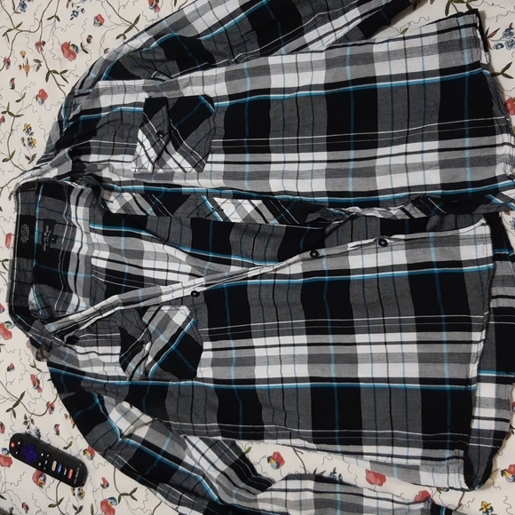 Casual botton down - Picture 1 of 2